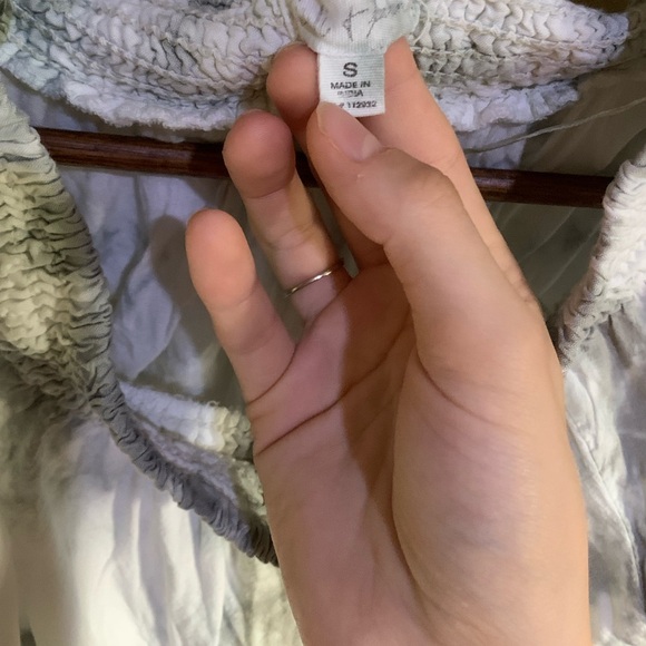 2 Piece Kiwi + Punch Set Crop Top and Flare Pants Size Small - Picture 6 of 7